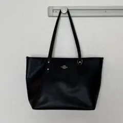 【美品】COACH ブラック レザートートバッグ　a4 収納 大容量 リクルート