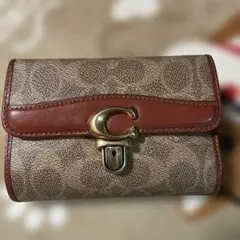 未使用級 COACH ソーホー シグネチャー 二つ折り財布 エナメル