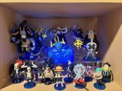 フィギュア まとめ売り10点 ワンピース NARUTO 鬼滅の刃 - メルカリ
