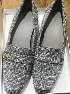 RANDA（ランダ）ゴールドパーツ チャンキーヒールローファー （GRAY）