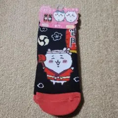 ちいかわ♥️キャラクターソックス 22-25cm 黒/赤