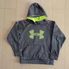 Under Armour フード付きパーカー 140cm