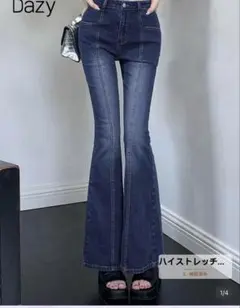 SHEIN フレアデニムパンツのサムネイル