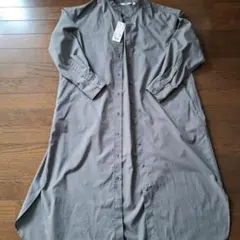 グレー 長袖 ロングシャツワンピース 【ユニクロ M 】未使用