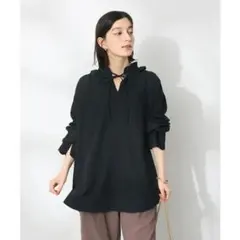 ?CRAFT STANDARD BOUTIQUE デシンフリル刺繍ブラウスのサムネイル