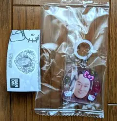 新品未開封　マツケン　キティ　ガチャ　めじるし　アクセサリー