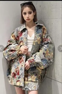 GYDA美品ゴブラン花柄ジャケットのサムネイル