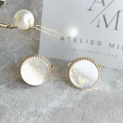 【2点のみ】アンティーク風 バイカラーボタンリング（ミルキーホワイト）