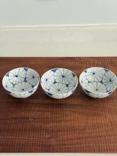 菊紋　明治　骨董　湯呑み　小鉢　茶器　ボウル 3個セット　手描き