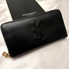 ✨極美品✨イヴサンローラン　カサンドラ刺繍長財布　ラウンドファスナー　ブラック