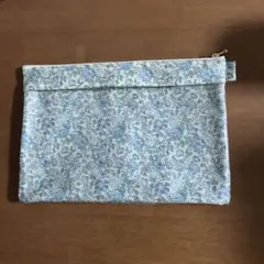 リバティ　花柄 フラットポーチ ハンドメイド