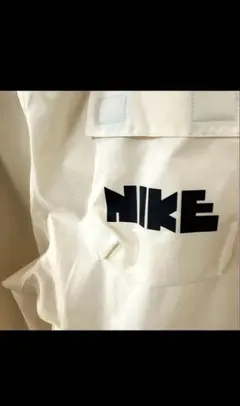 NIKE トラックパンツ ベージュ ナイロン ウインドブレーカー