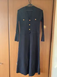 リブ編み長袖ニットワンピース