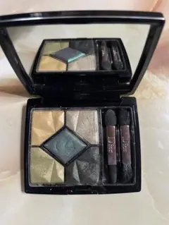 ディオール　Dior 5 347 Emerald エメラルド　アイシャドウのサムネイル