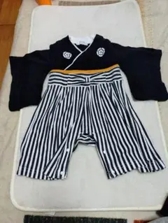 Aenak ストライ袴風プロンパース 70サイズ