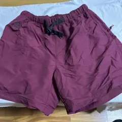 NIKE ACG ショートパンツ ボルドー