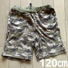 UNIQLO S(120)サイズ　迷彩柄 ハーフパンツ