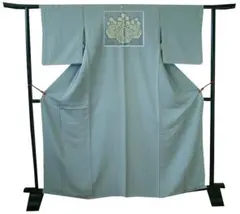 ★美品 お茶事に最適 紋意匠地 色無地（正絹）仕立上り＜M1066＞★