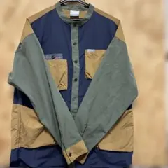 Columbia 長袖シャツ ネイビー&カーキー色