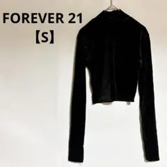 美品✨FOREVER 21 【S】 ブラック タートルネック クロップドセーター