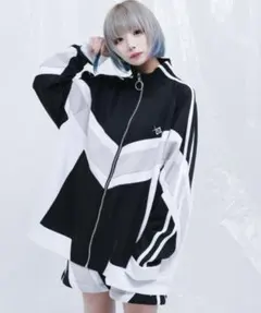 【即完売商品/レア出品】REFLEM マルチ切替ジャージ3点セットのサムネイル