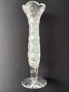 ボヘミアングラス一輪挿しト 花瓶