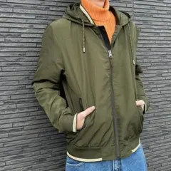 ザラ ナイロンジャケット ミリタリー フード ライン カーキ L｜春 カジュアル