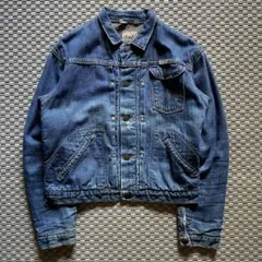 Item thumbnail for item 2b0163b1-35a1-4846-8c2e-ef91f1a9dd5f