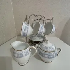 ノリタケ　ティーカップセット +スタンド