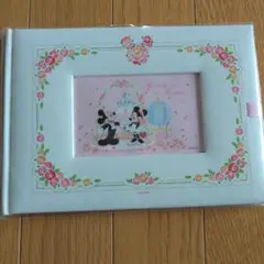 ディズニー　ゲストブック