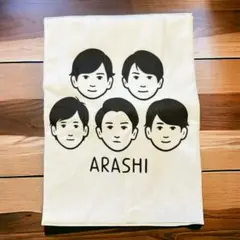 ⭐️嵐を旅する展覧会グッズ　ノリタケコラボTシャツ⭐️