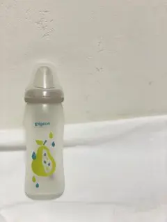 母乳実感　哺乳瓶　シリコン　ミルク