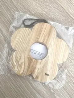 Bjork ビヨルク KUKKA お花のカッティングボード まな板 北欧雑貨