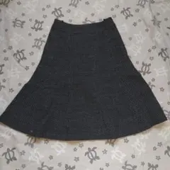 ワールド　CROLLA　膝丈スカート毛100 フレアスカート　マーメイドスカート