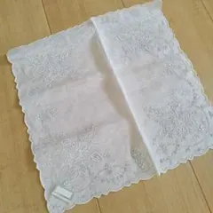 SWATOW 刺繍入りハンカチ