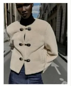 2025年最新】ZARA フェイクファー トグルボタンの人気アイテム - メルカリ