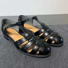 極美品！グルカサンダル ブラック 【M】サイズ Tストラップ ローヒール 黒のサムネイル