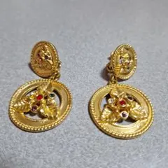 ゴールド カラーストーン付き フープイヤリング