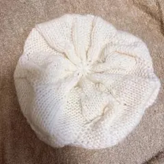 Heavenandearthニット編みベレー帽　白オフホワイト