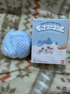 ちいかわ　ハチワレ　もっちりころりん　カラフルトート　2点セット