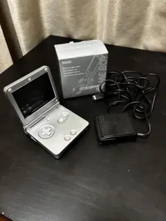 任天堂 ゲームボーイアドバンスSP シルバー