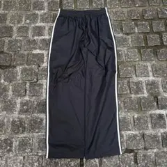 ワイドトラックパンツ