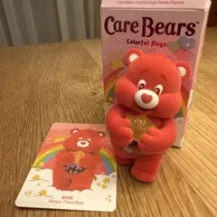 新品　ポップマート ケアベア カラフルハグ シリーズ 赤