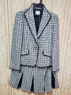 ツイード オンワード樫山 自由区 スーツ ブラックホワイト40