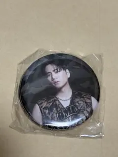 三代目 スタジアム ØMI 缶バッジ2個セット