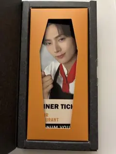 Item thumbnail for item 5ba966a5-2ef3-4dea-84c8-56ed2f8dff00