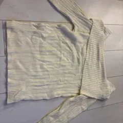 クリーム色リブ編みオフショルダー長袖