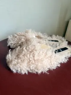 ZARA フェイクファー フラットサンダル ベージュ　39