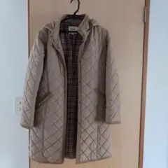 BEAMS HEART キルティングジャケット ベージュ フード付き　Ｌサイズ