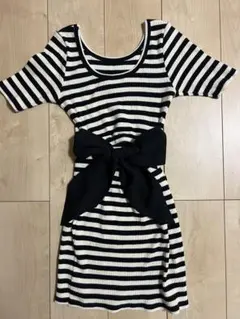 GYDA 白黒ストライプ ミニワンピース 半袖